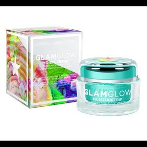 GlamGlow
MOISTURETRIP™ Omega Rich Moisturizer